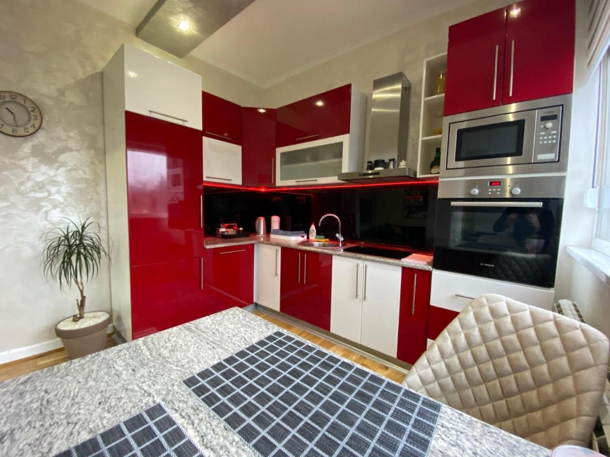 Apartman "Amy Delux" Зеница Экстерьер фото